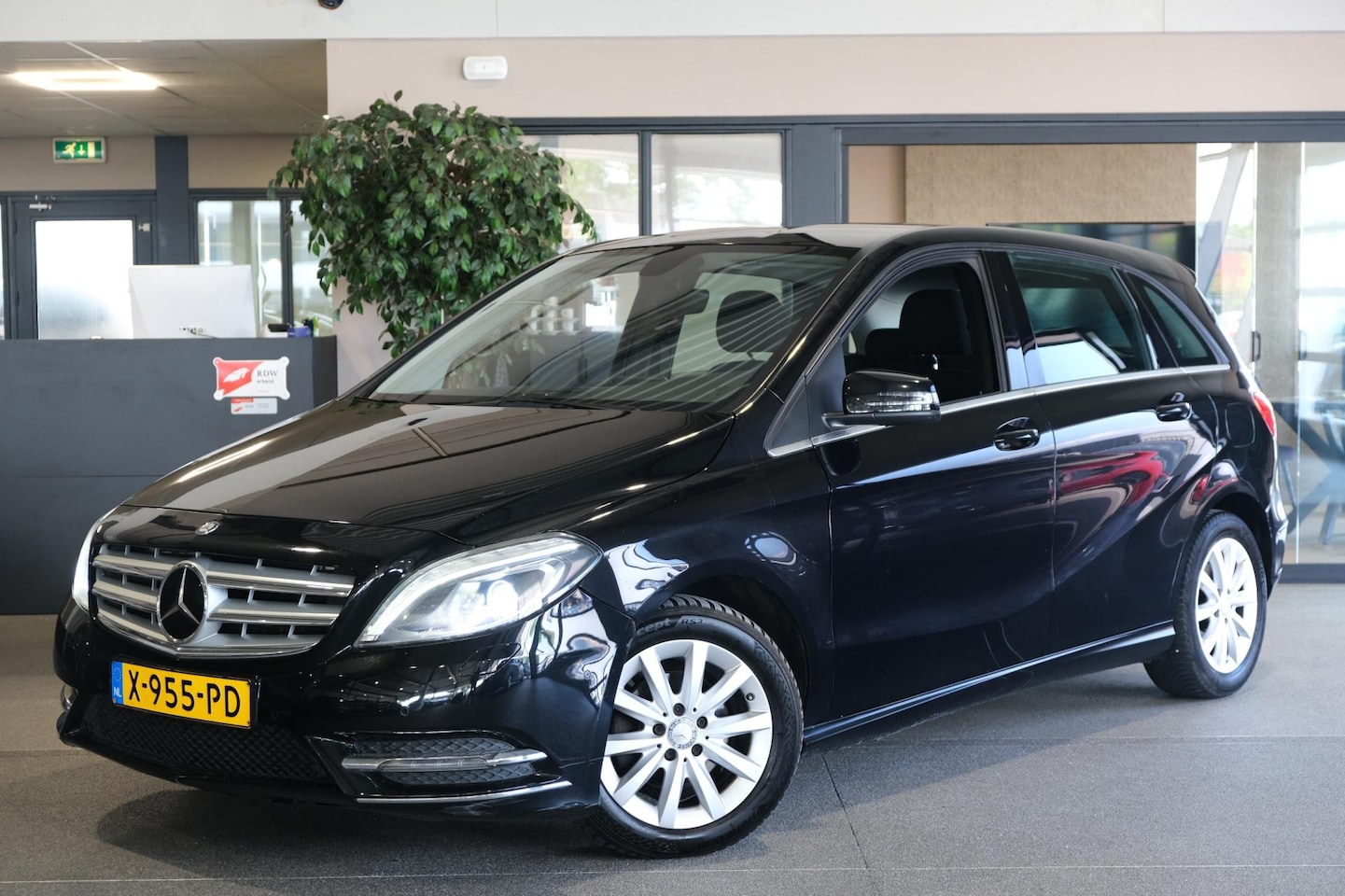 Mercedes-Benz B-klasse - 180 CDI Ambition Auto Navi PDC - AutoWereld.nl