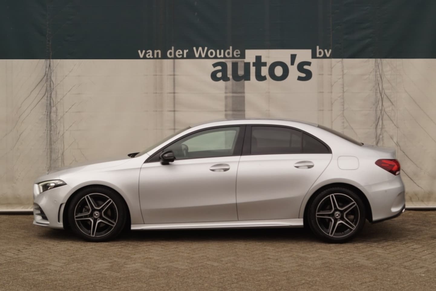 Mercedes-Benz A-klasse - 180 Bns Sol. AMG - AutoWereld.nl