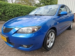 Mazda 3 - 3 1.6 Executive AIRCO/LEDEREN BEKLEDING/TREKHAAK 105PK