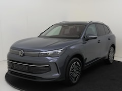Volkswagen Tiguan - 1.5 eHybrid Life Edition | Dodehoek detectie | Stoel- en stuurwielverwarming | Keyless | P