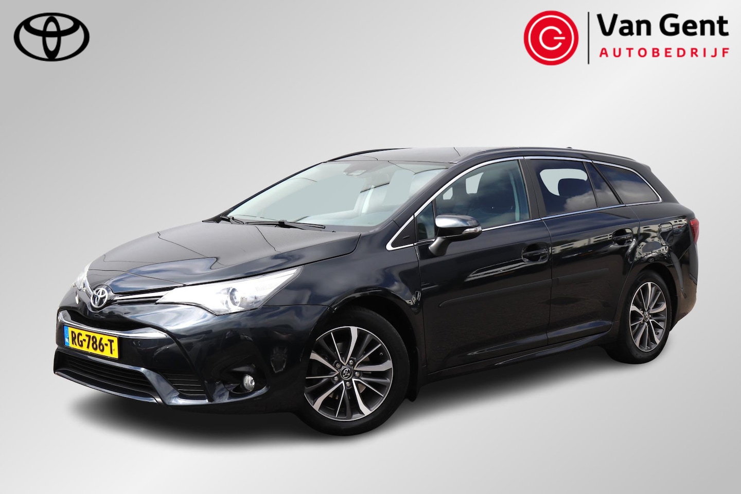 Toyota Avensis Touring Sports - 1.8 VVT-i Aut. Executive Trekhaak | Navi | Clima | Glazen dak | Stoelverwarming - AutoWereld.nl