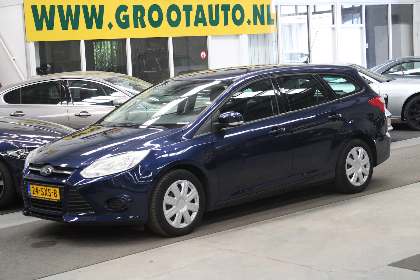 Ford Focus Wagon - 1.6 EcoBoost Trend Airco, Cruise control, Navigatie, Trekhaak, Stuurbekrachtiging - AutoWereld.nl