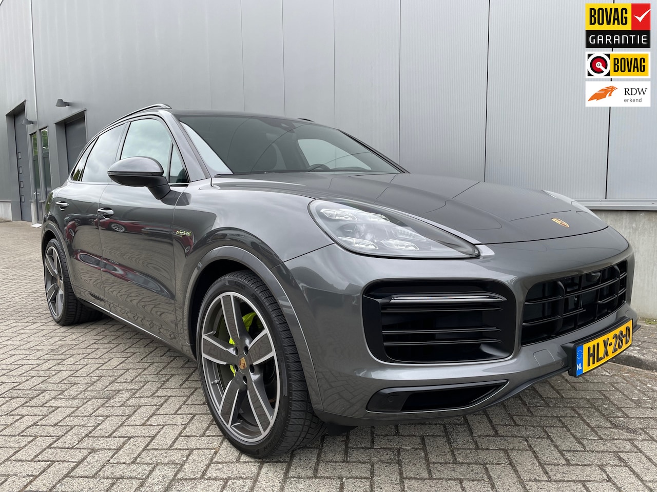 Porsche Cayenne - 3.0 E-Hybrid / Panorama - AutoWereld.nl