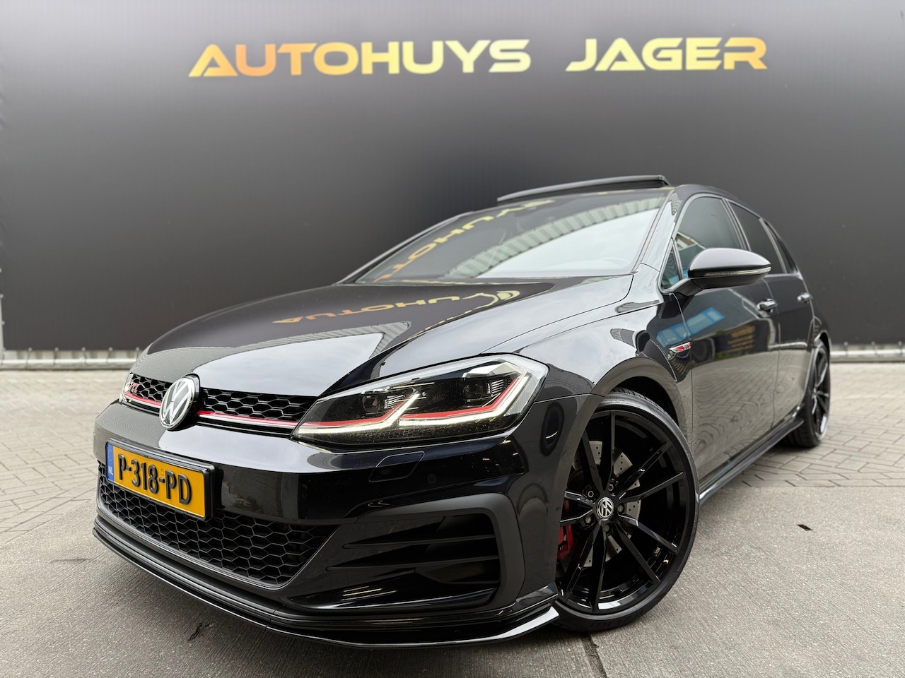 Volkswagen Golf - 2.0 TSI GTI TCR|PANO|AKRA|DYNAUDIO|MEMORY|BEARLOCK - AutoWereld.nl