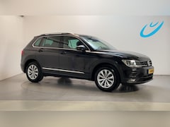 Volkswagen Tiguan - 1.5 TSI 150pk DSG ACT Comfortline Business Panoramadak Alcantara DAB+