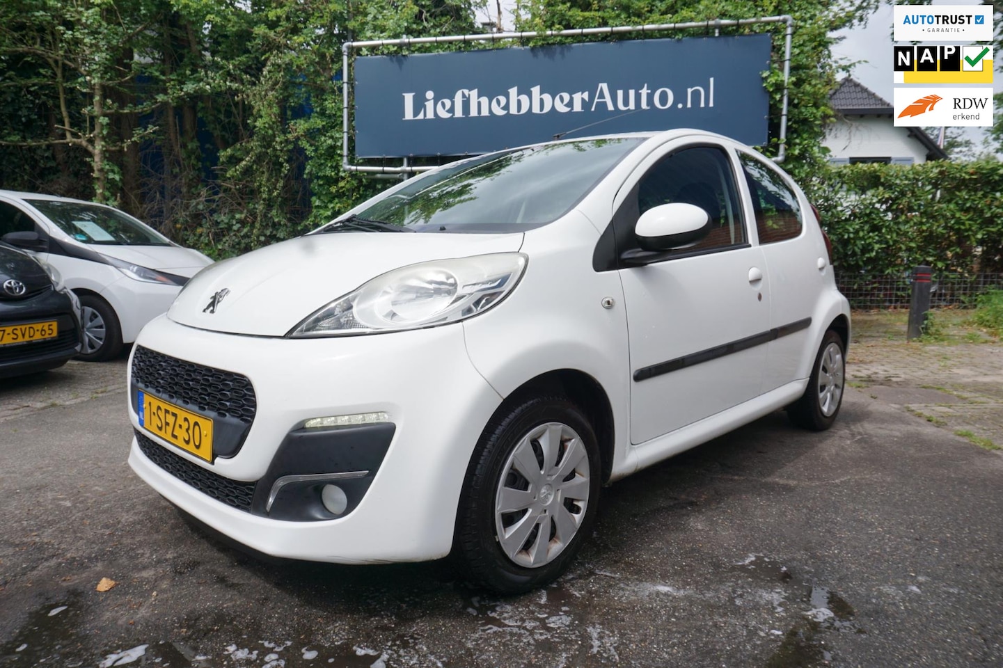 Peugeot 107 - 1.0 Active / Airco / Apk 4-2026 / NAP / - AutoWereld.nl