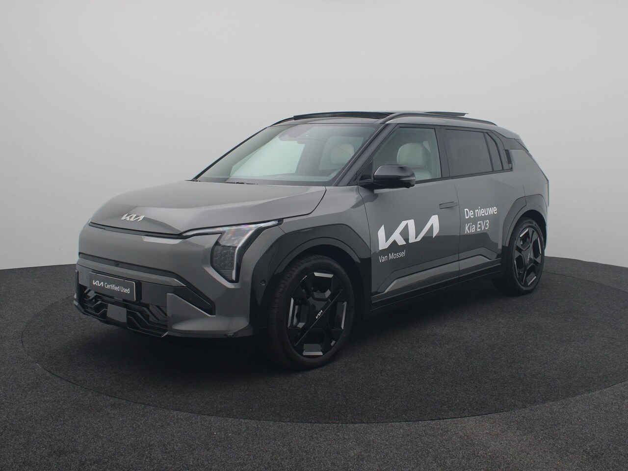 Kia EV3 - GT-PlusLine 81.4 kWh | DEMO | 360 camera | HUD | Dodehoek Camera | Elek.Stoelen | Harman/ - AutoWereld.nl