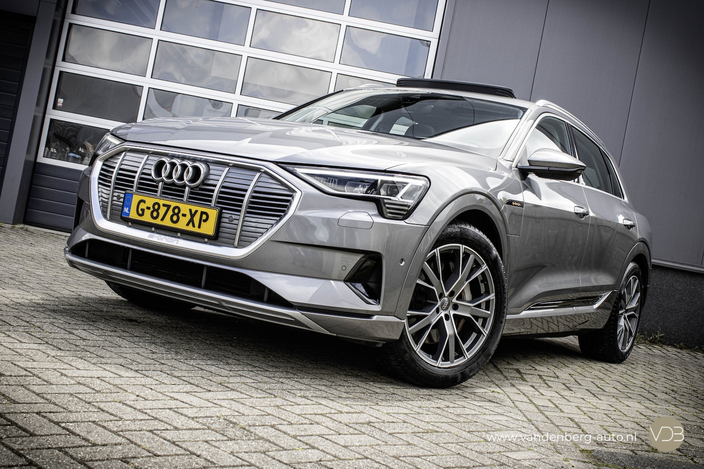 Audi e-tron - 50 Quattro Launch edition PANO LEER Origineel NL - AutoWereld.nl