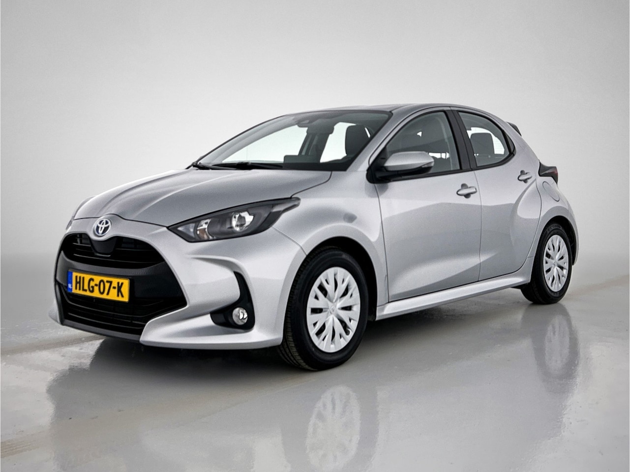 Toyota Yaris - 1.5 Hybrid Active 1.5 Hybrid Active - AutoWereld.nl