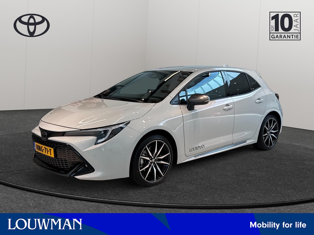 Toyota Corolla - Hybrid 180 GR Sport foto's in WKM - AutoWereld.nl