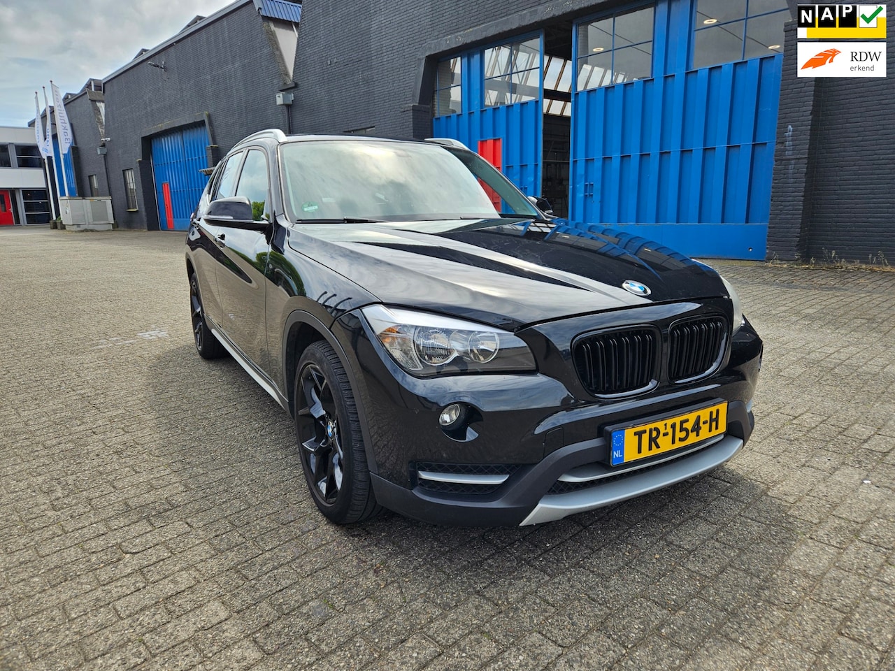 BMW X1 - XDrive18d Business+ - AutoWereld.nl
