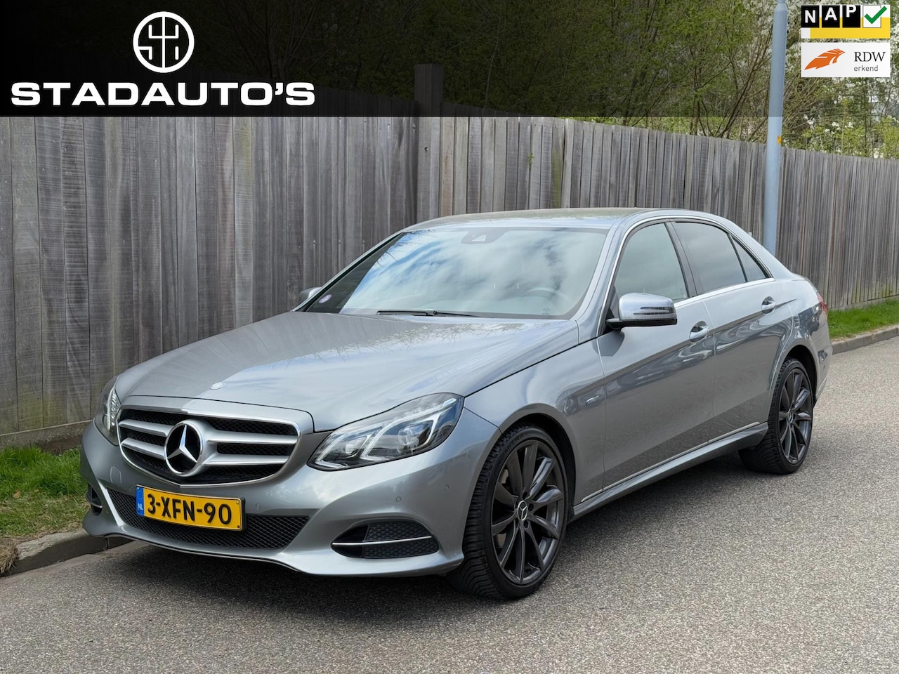 Mercedes-Benz E-klasse - 200 Ambition Avantgarde Facelift! - AutoWereld.nl