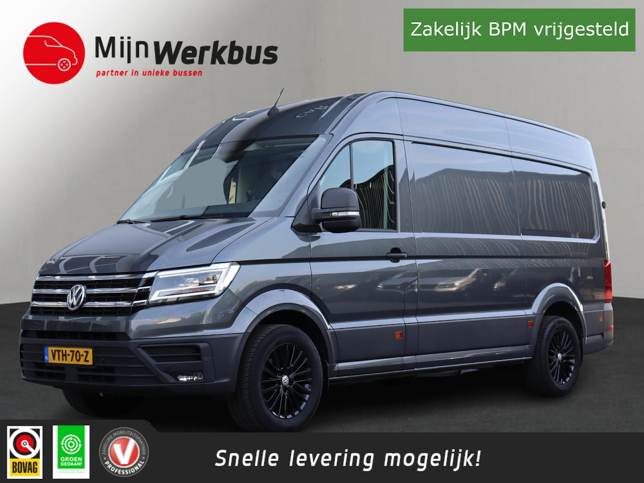 Volkswagen Crafter - 35 2.0 TDI L3H3 Exclusive 177PK Automaat ACC | Navi | 18"LMV - AutoWereld.nl