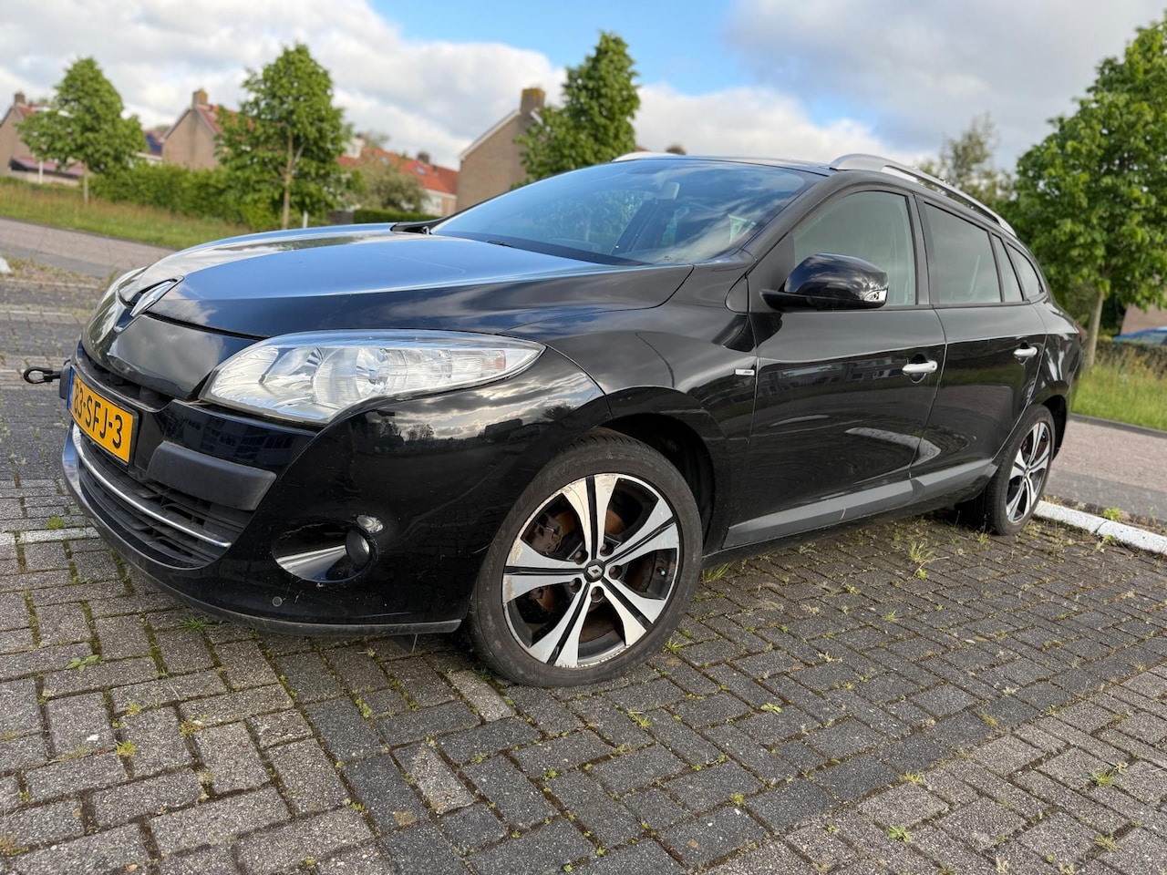 Renault Mégane Estate - 1.4 TCe Bose Motor defect - AutoWereld.nl