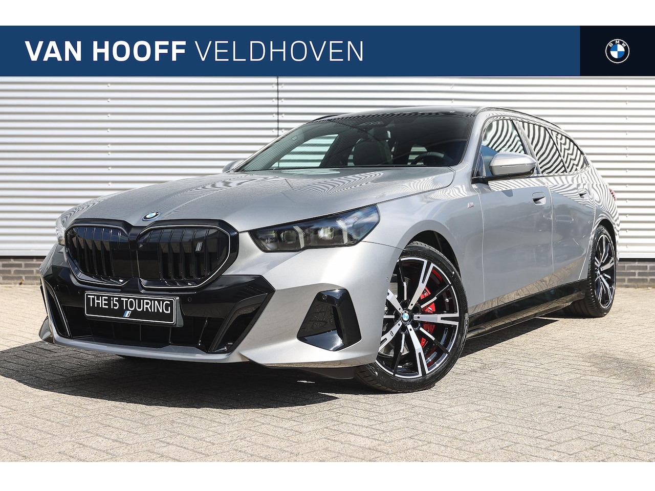 BMW i5 - eDrive40 M Sport / Panoramadak / Trekhaak / Bowers & Wilkins / Adaptieve LED / Comfort Acc - AutoWereld.nl