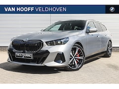 BMW i5 - eDrive40 M Sport / Panoramadak / Trekhaak / Bowers & Wilkins / Adaptieve LED / Comfort Acc