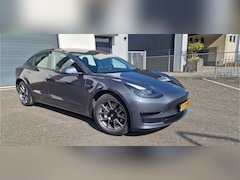 Tesla Model 3 - Standard RWD Plus 60 kWh