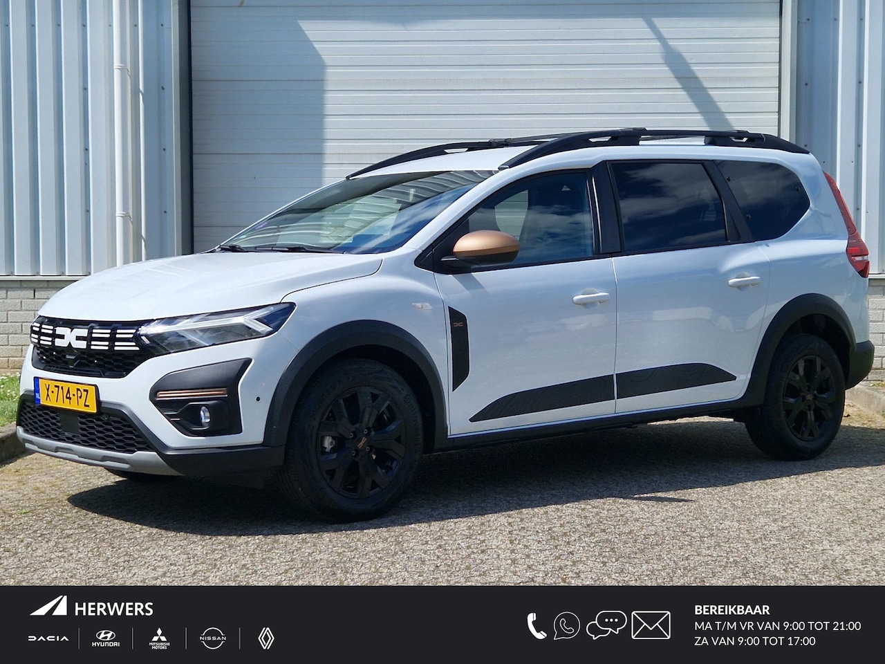Dacia Jogger - 1.0 TCe 110 Extreme 7p. / 1e Eigenaar / Achteruitrijcamera / Parkeersensoren voor + achter - AutoWereld.nl