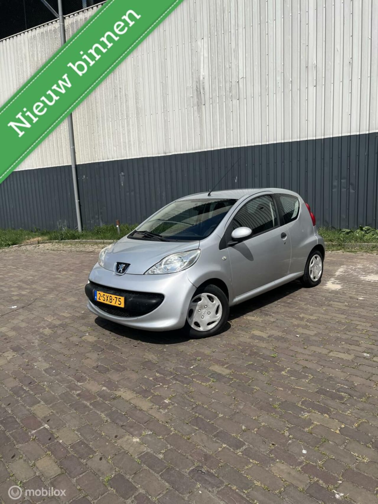 Peugeot 107 - 1.0-12V XR 1.0-12V XR - AutoWereld.nl