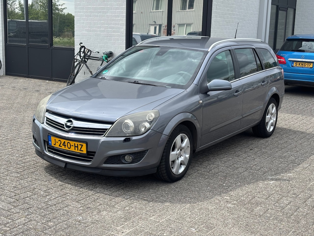 Opel Astra Wagon - 1.9 CDTi Business Automaat! Airco! 2007! - AutoWereld.nl