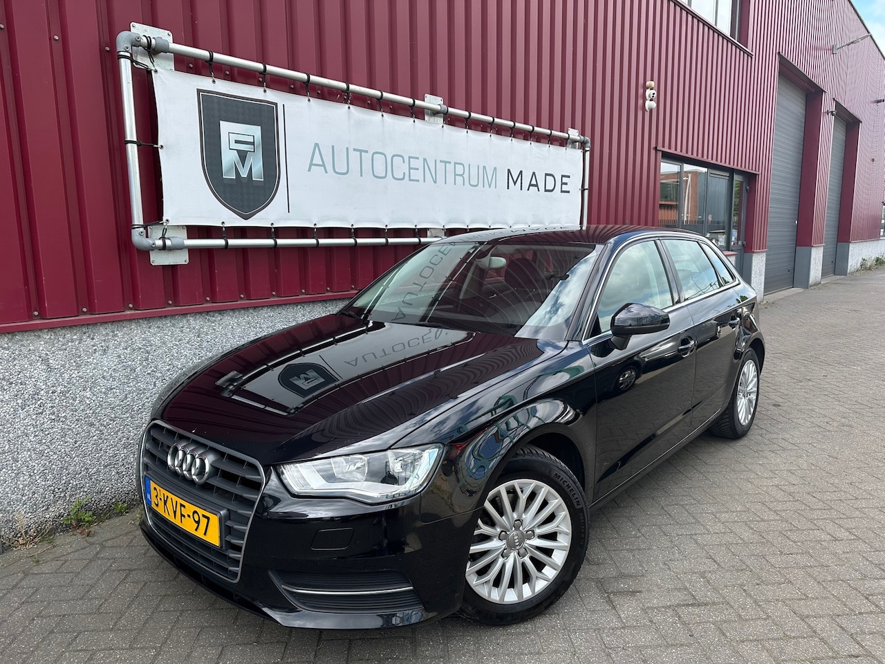 Audi A3 Sportback - 1.4 TFSI Ambiente // Automaat // Navi //Airco // PDC // Cruise control // Leder - AutoWereld.nl