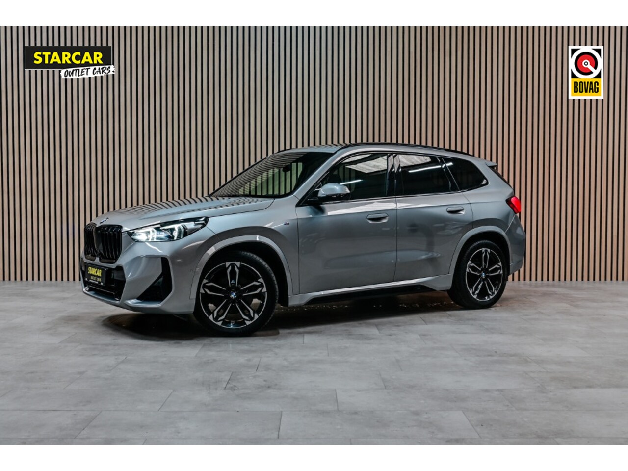 BMW X1 - 1.5 sDrive18i M Sport|Pano|ACC|HK|Massage|HUD|Trekhaak - AutoWereld.nl