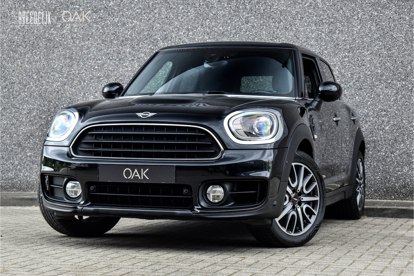 MINI Countryman - 1.5 Chili | Navigatie | Half Leder | Sportstoelen | LED | 18"JCW | Stoelverwarming | Midni - AutoWereld.nl