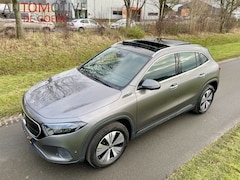 Mercedes-Benz EQA - 250 Bns Sol. Lux, PANO, HUD, ACC