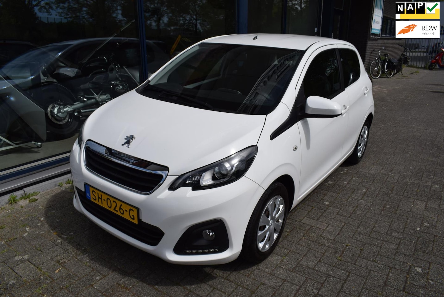 Peugeot 108 - 1.0 e-VTi Active airco - AutoWereld.nl