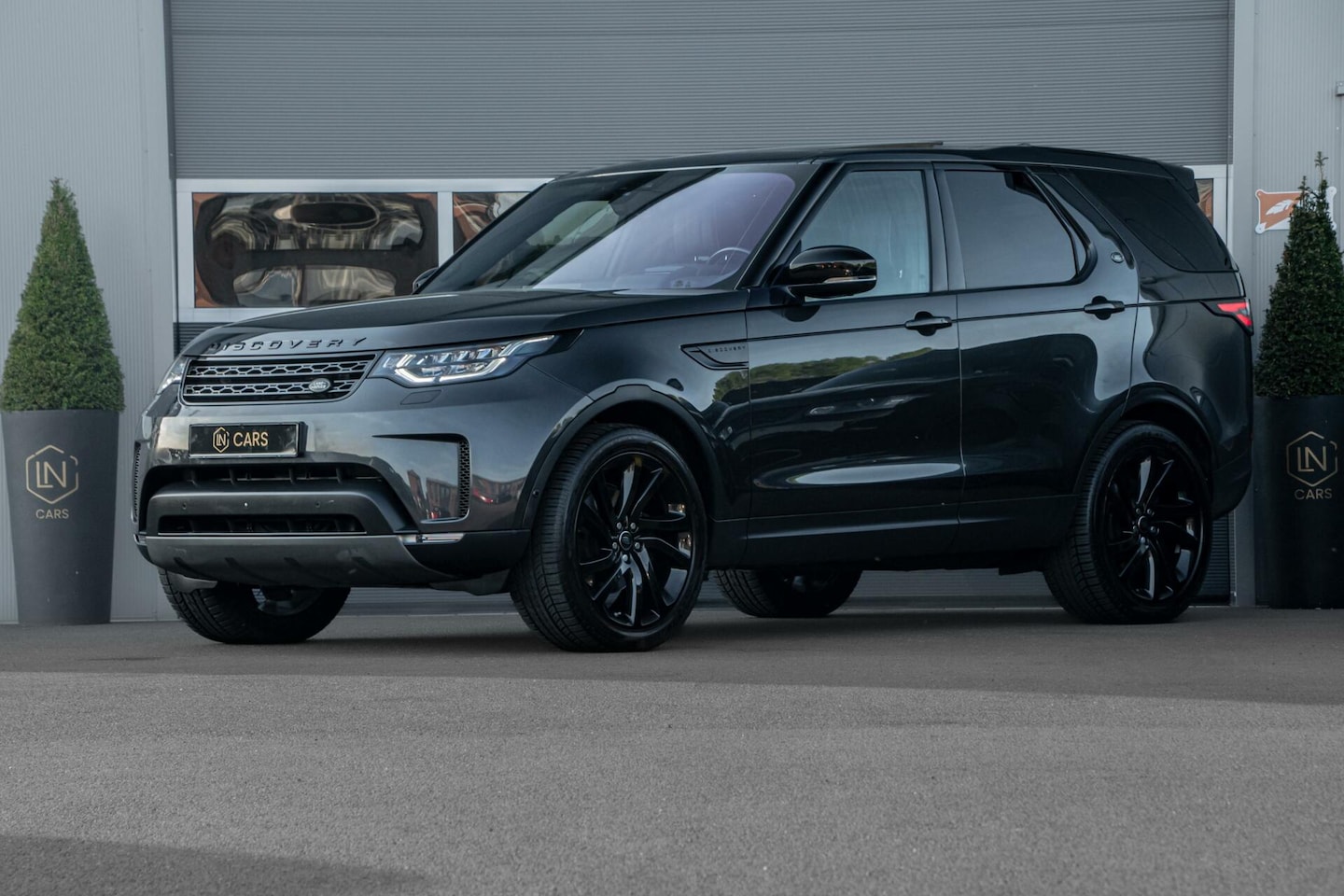 Land Rover Discovery - 3.0 Si6 HSE Luxury 7p. 3.0 Si6 HSE Luxury 7p. | Pano | DAB | - AutoWereld.nl