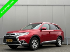 Mitsubishi Outlander - 2.0 - camera - trekhaak - automaat - nap - airco - cruise
