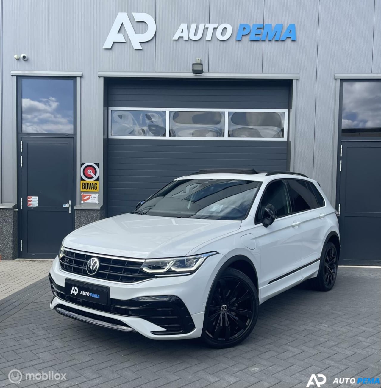 Volkswagen Tiguan - 1.4 TSI eHybrid 245PK 3xR-Line/HU - AutoWereld.nl