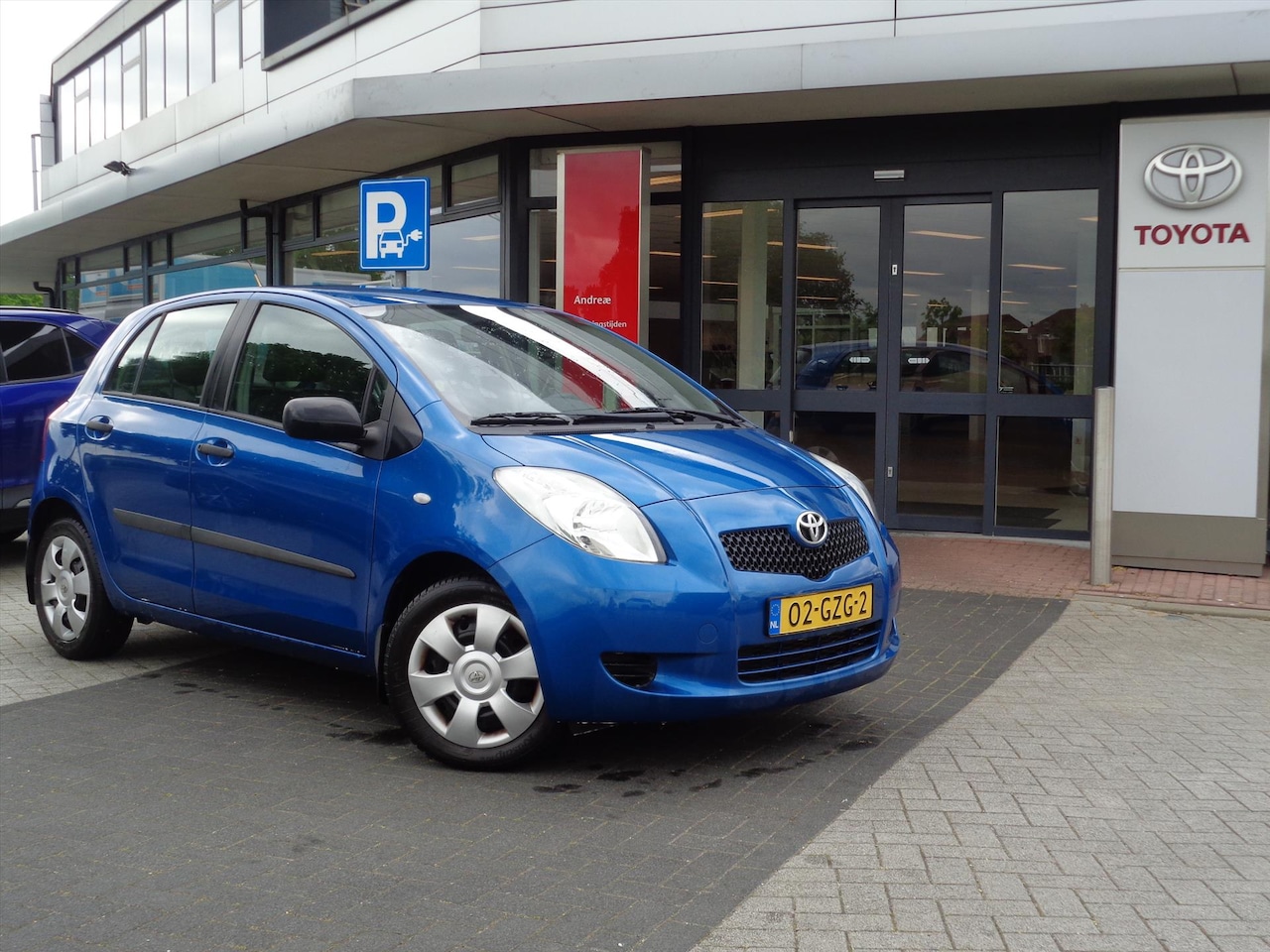 Toyota Yaris - 1.3 16V VVT-I 5DR Terra - AutoWereld.nl