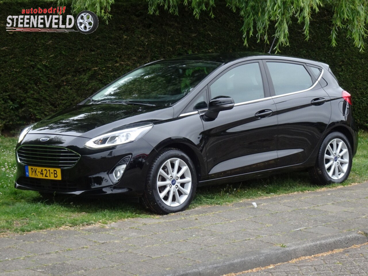 Ford Fiesta - 1.0 100pk Titanium met Navi, Camera en Trekhaak - AutoWereld.nl