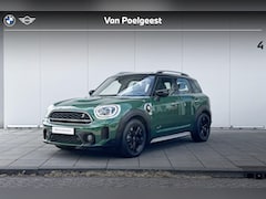 MINI Countryman - Cooper S E ALL4 Glazen Panoramadak / Comfort Acces / Camera / Head-Up / Driving Assistant