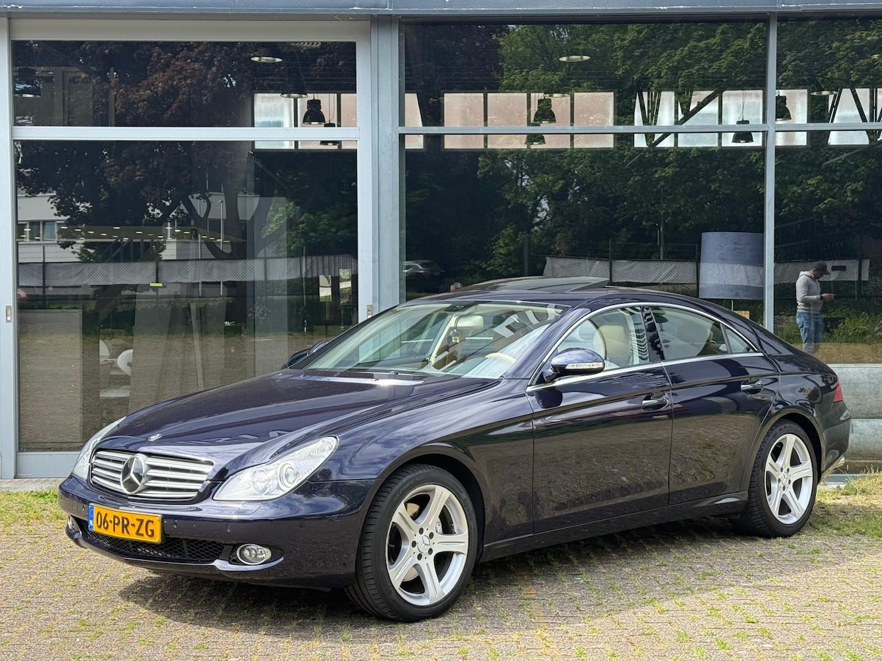 Mercedes-Benz CLS-klasse - 500 V8 Pano Leer Nap - AutoWereld.nl