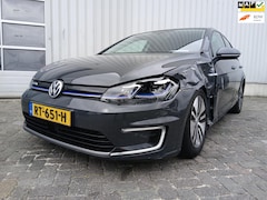 Volkswagen e-Golf - E-Golf - Automaat - Airco - Leer - Navi - Schade