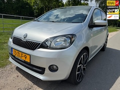 Skoda Citigo - 1.0 Elegance AUTOMAAT met navigatie en stoelverwarming