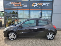 Renault Clio - 1.6-16V Dynamique Luxe