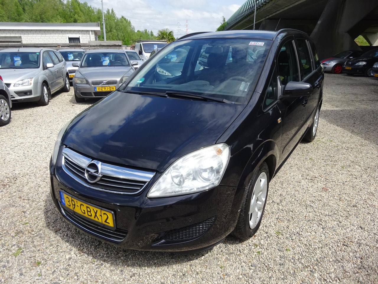 Opel Zafira - 1.6 Cosmo 1.6 Cosmo, 7 Persoons, Navigatie, Cruise control, Trekhaak - AutoWereld.nl