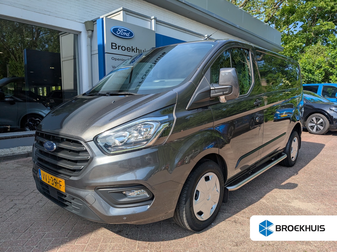 Ford Transit Custom - | Automaat | Voorruitverwarming | Cruise | Imperiaal | Trekhaak - AutoWereld.nl