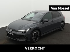 Volkswagen Golf - 1.5 eTSI R-Line Edition 116 PK Automaat | Navigatie | Black style | 18" Lichtmetalen velge