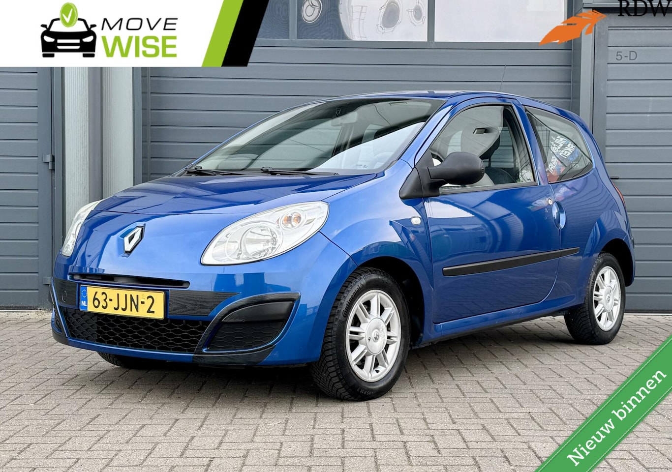 Renault Twingo - 1.2 Authentique | Airco | Lichtmetalen Velgen | Elektr Pakket | NW APK ! | Leuk & Zuinig | - AutoWereld.nl