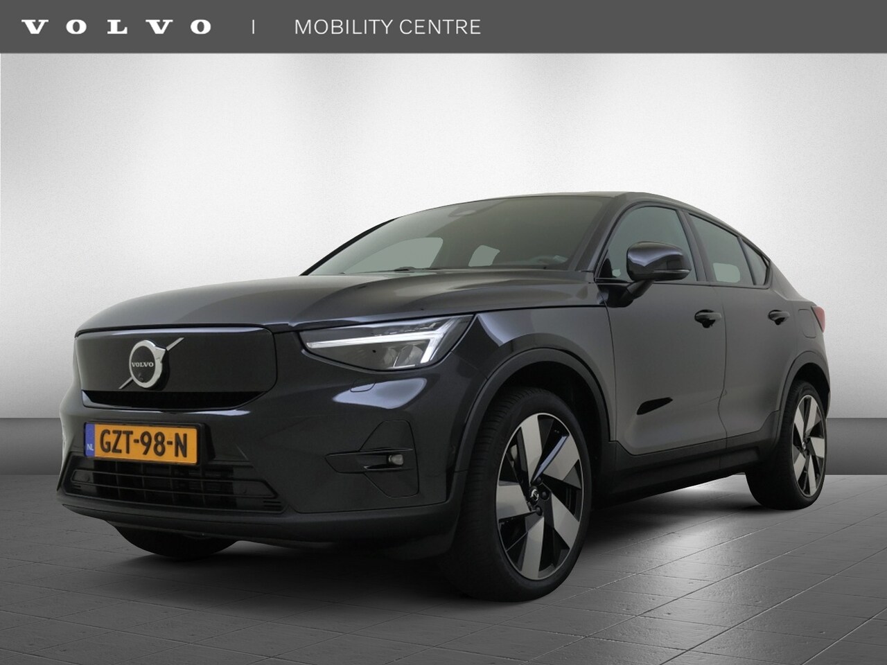 Volvo C40 - Extended Ultimate Dark 82 kWh | Stoelverwarming | - AutoWereld.nl