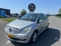 Mercedes-Benz B-klasse - 2005 * B-klasse 200 * Airco * Velgen * Automaat
