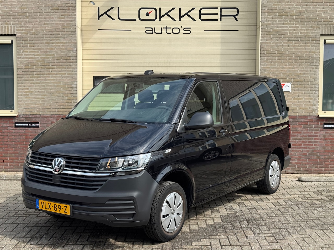 Volkswagen Transporter - 2.0 TDI L1H1 Airco | Cruise | Apple carplay | Parkeersensoren - AutoWereld.nl