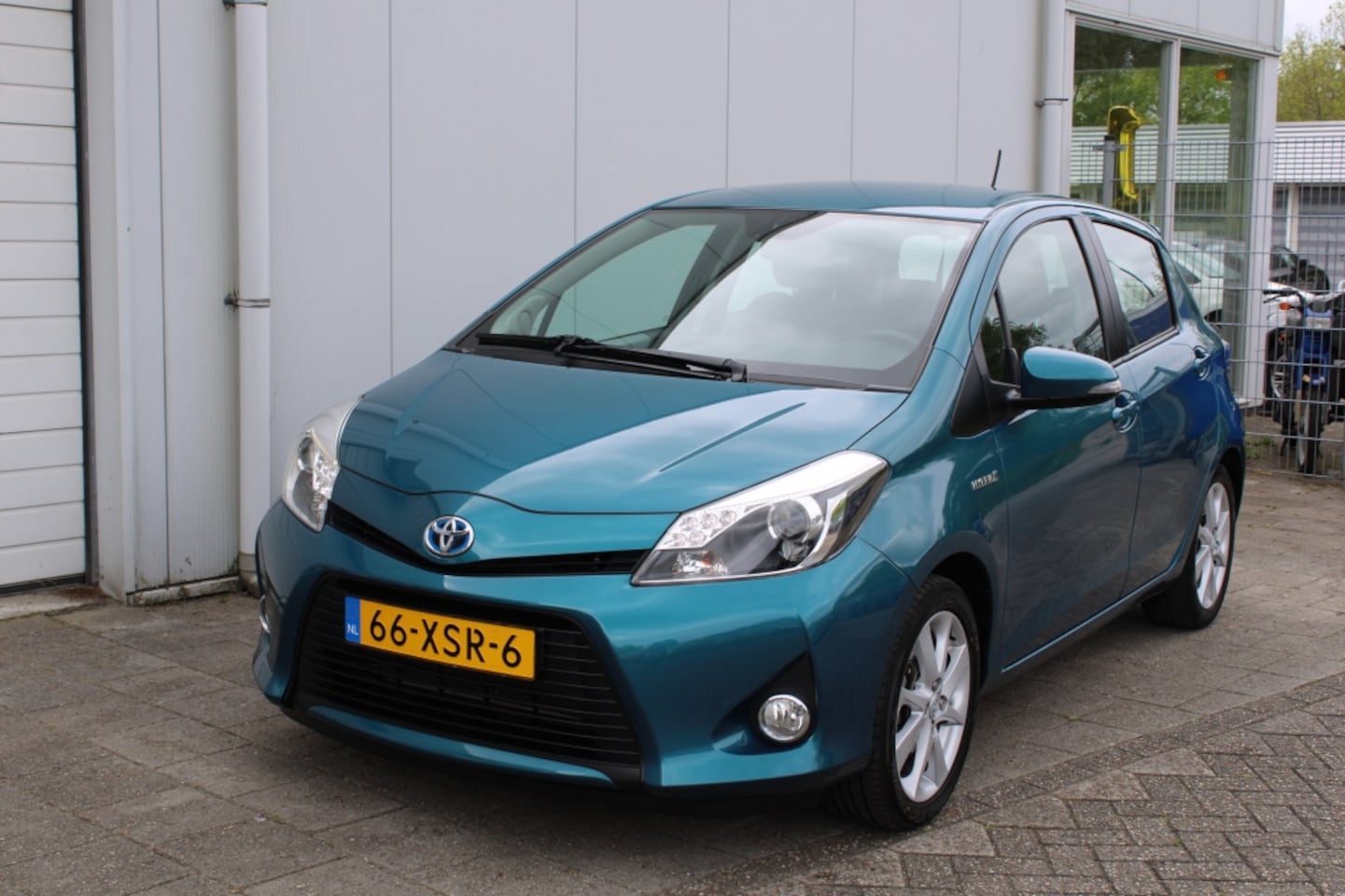 Toyota Yaris - 1.5 Full Hybrid Dynamic 1.5 Full Hybrid Dynamic - AutoWereld.nl