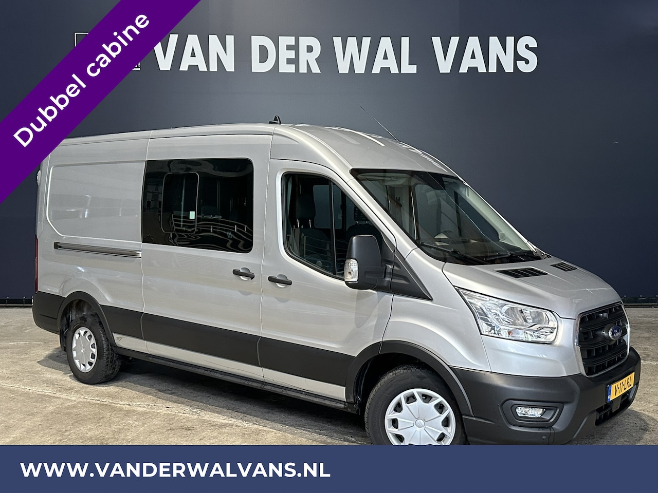 Ford Transit - 2.0 TDCI 131pk L3H2 Dubbele Cabine Euro6 Airco | 6-Zits | LED | 2500kg Trekhaak | Cruiseco - AutoWereld.nl