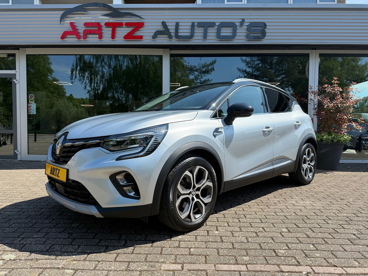 Renault Captur - (E-TECH PLUG-IN HYBRID) 160 INTENS - AutoWereld.nl