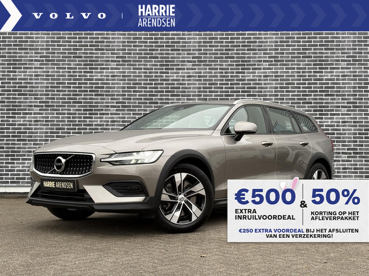 Volvo V60 Cross Country - 2.0 T5 AWD Pro | Lederen bekleding | Dodehoek assistent | Adaptieve Cruise Control - AutoWereld.nl